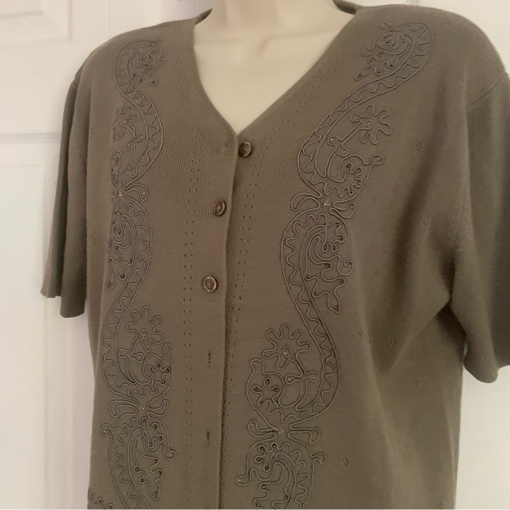 Vintage Women's Cardigan‎ Sweater Size Medium